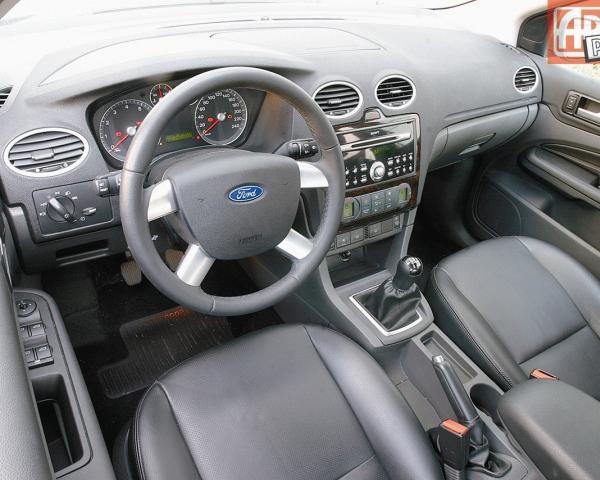 Фото Ford Focus II Хэтчбек 5 дв.