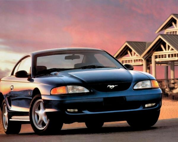 Фото Ford Mustang IV Купе