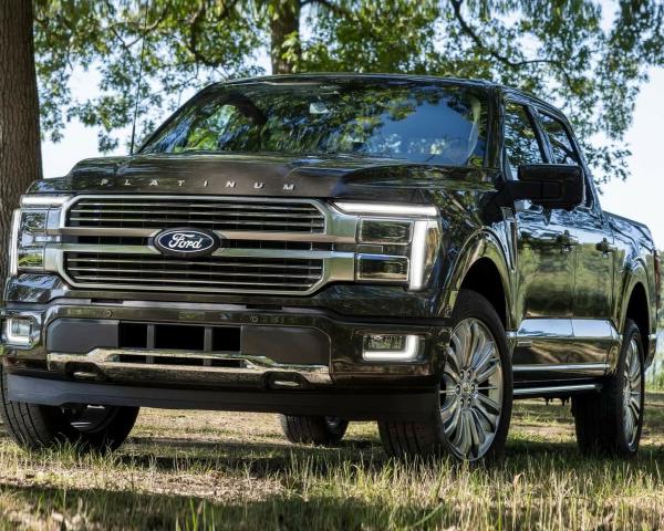 Фото Ford F-150 XIV Рестайлинг Пикап Двойная кабина Super Cab