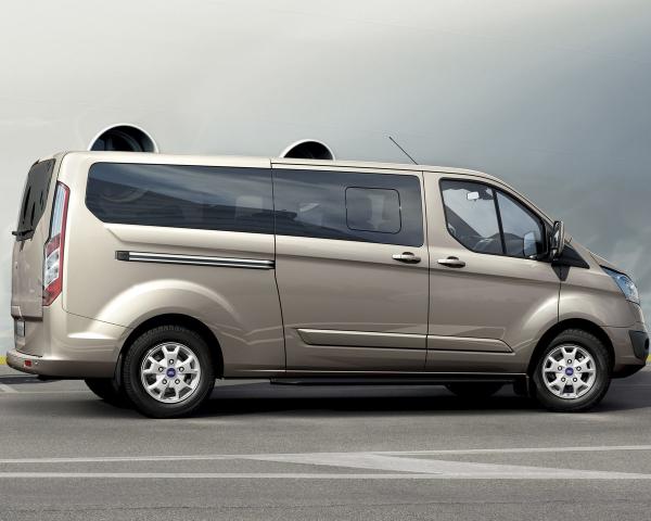 Фото Ford Tourneo Custom I Минивэн LWB