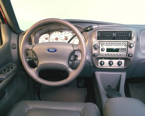 Фото Ford Explorer Sport Trac I Пикап Двойная кабина