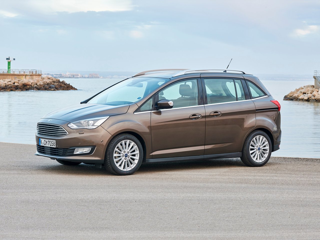 Фото Ford C-Max II Рестайлинг