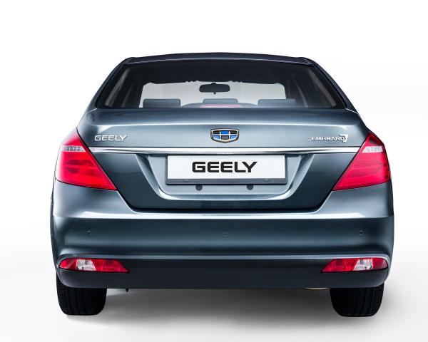 Фото Geely Emgrand 7 I Рестайлинг Седан