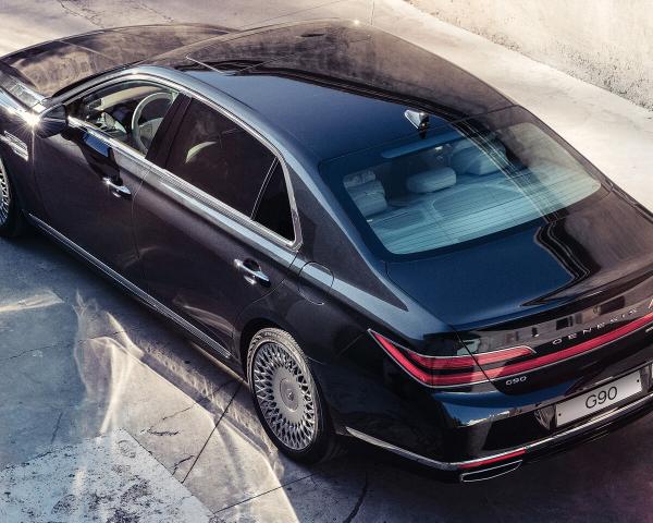 Фото Genesis G90 I Рестайлинг Седан