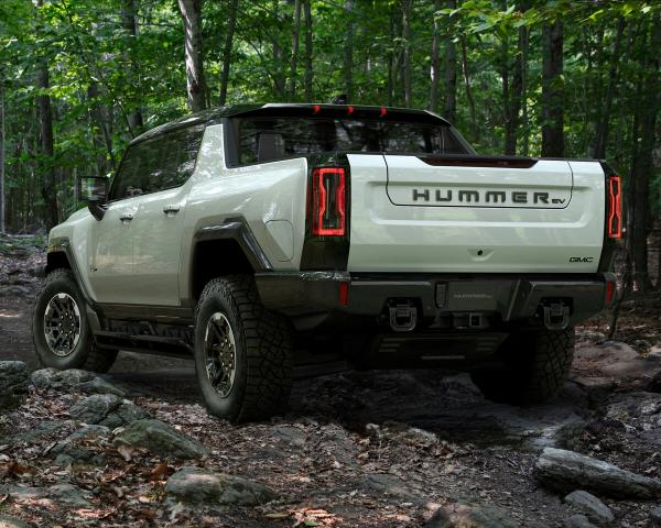 Фото GMC Hummer EV I Пикап Двойная кабина