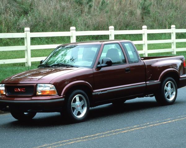 Фото GMC Sonoma II (GMT400) Пикап Полуторная кабина