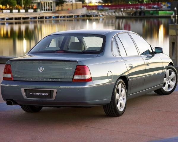 Фото Holden Statesman II Седан