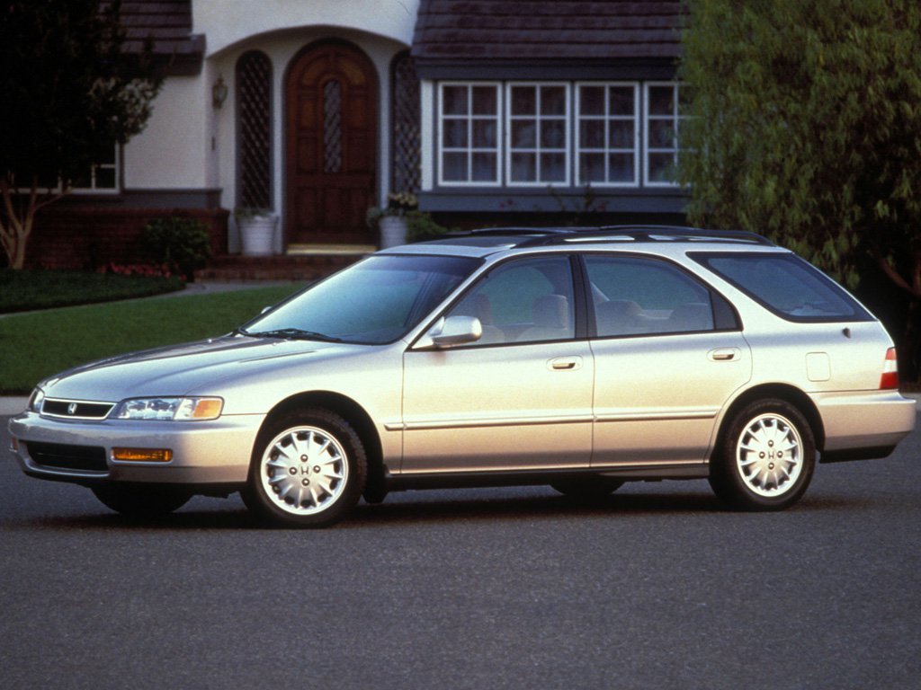 Фото Honda Accord V