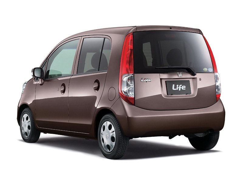 Фото Honda Life IV