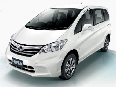 Фото Honda Freed I Рестайлинг Компактвэн