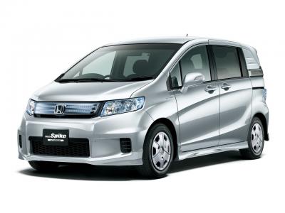 Фото Honda Freed I Компактвэн Spike