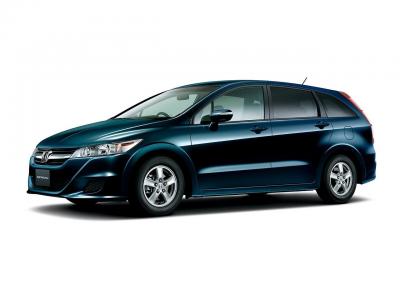 Фото Honda Stream  Компактвэн