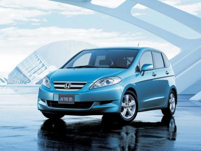 Фото Honda Edix  Компактвэн