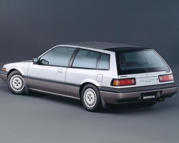 Фото Honda Accord III Хэтчбек 3 дв. AeroDeck