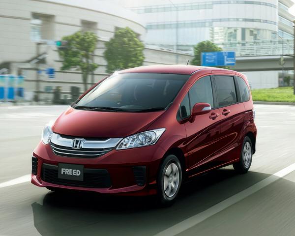 Фото Honda Freed I Рестайлинг 2 Компактвэн