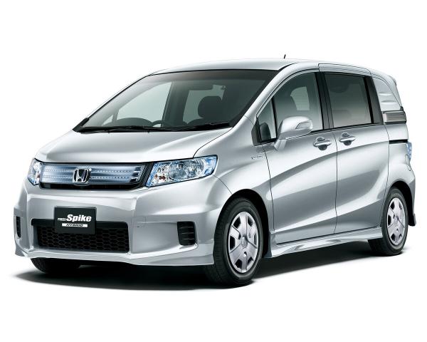 Фото Honda Freed I Рестайлинг Компактвэн Spike