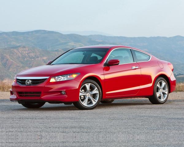 Фото Honda Accord VIII Рестайлинг Купе