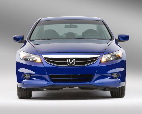 Фото Honda Accord VIII Рестайлинг Купе