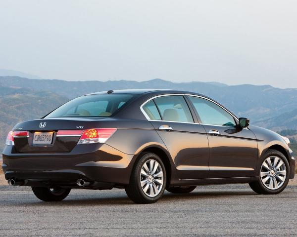 Фото Honda Accord VIII Рестайлинг Седан US Market