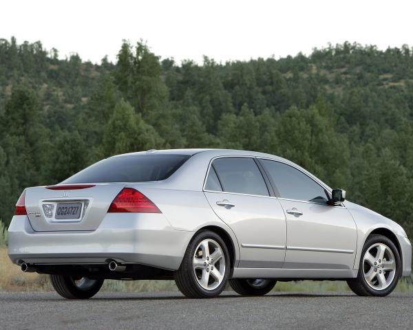 Фото Honda Accord VII Рестайлинг Седан US Market