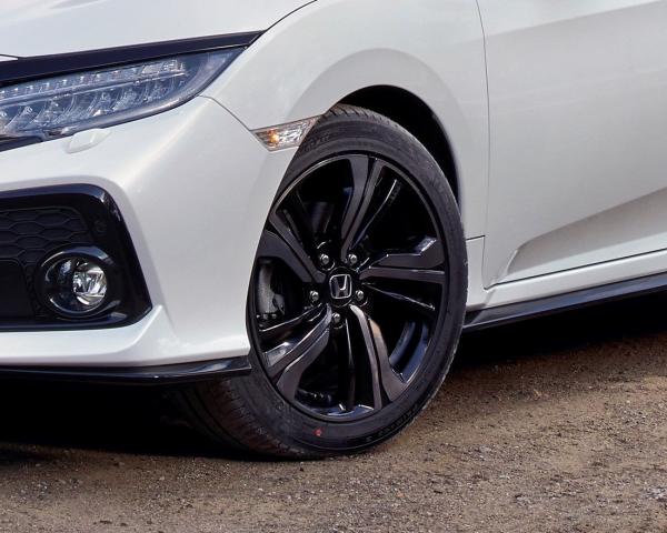 Фото Honda Civic X Хэтчбек 5 дв.