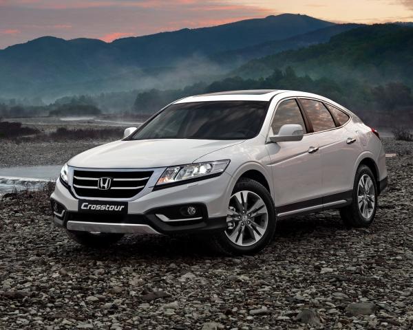 Фото Honda Crosstour I Рестайлинг Внедорожник 5 дв.