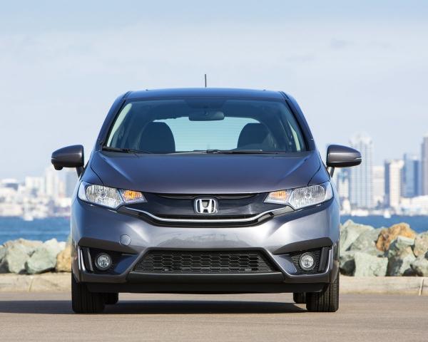 Фото Honda Fit III Хэтчбек 5 дв.