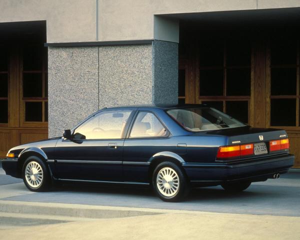 Фото Honda Accord III Купе