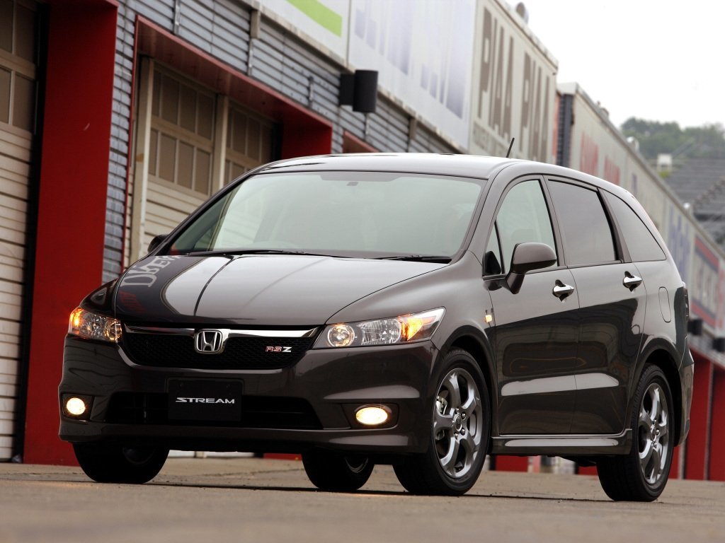 Фото Honda Stream II