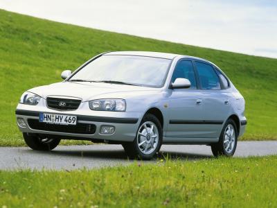 Фото Hyundai Elantra III (XD) Хэтчбек 5 дв.