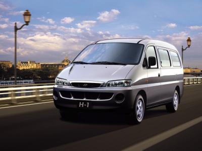 Фото Hyundai H-1 I Минивэн