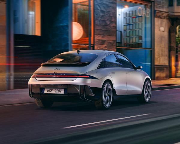 Фото Hyundai IONIQ 6 I Фастбек