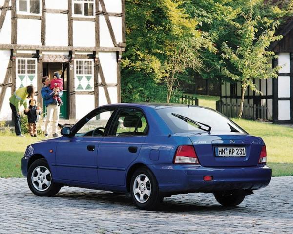 Фото Hyundai Accent II Хэтчбек 5 дв.