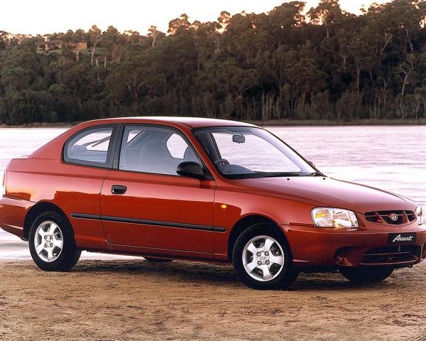 Фото Hyundai Accent II Хэтчбек 3 дв.