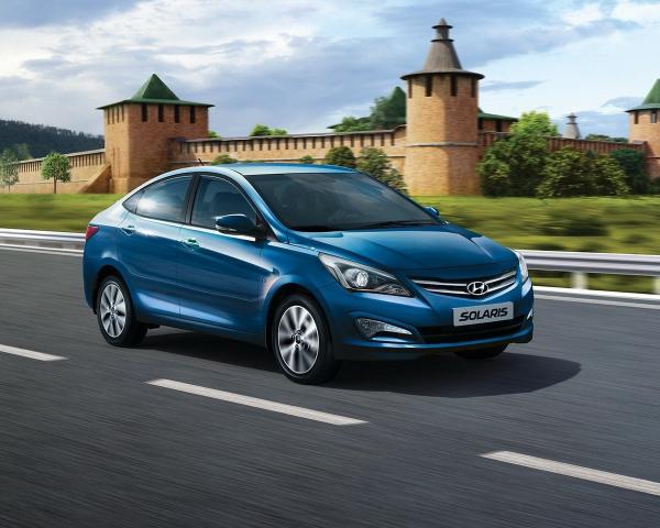 Фото Hyundai Solaris I Рестайлинг Седан