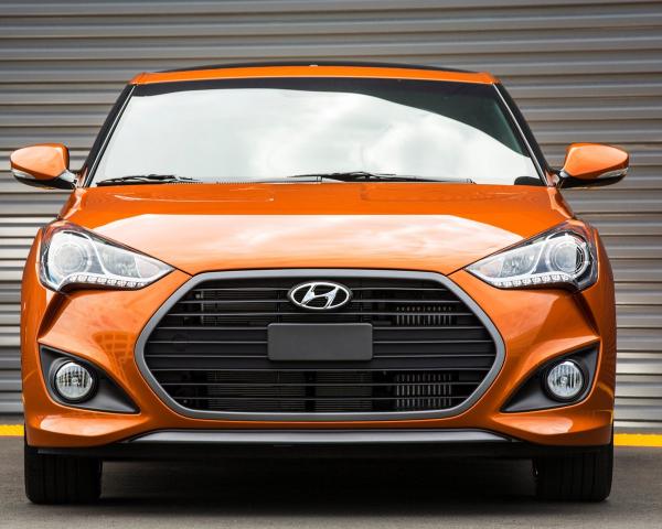 Фото Hyundai Veloster I Рестайлинг Хэтчбек 4 дв.