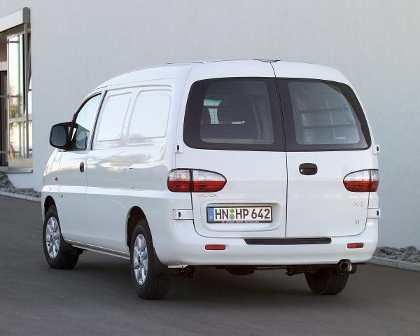 Фото Hyundai H-1 I Фургон