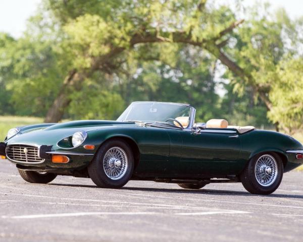 Фото Jaguar E-Type Series 3 Кабриолет