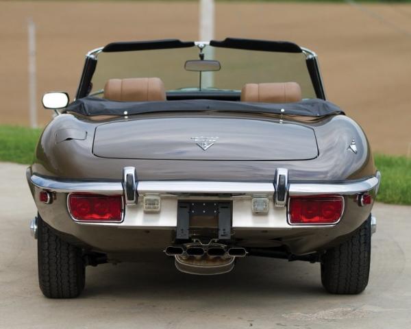 Фото Jaguar E-Type Series 3 Кабриолет