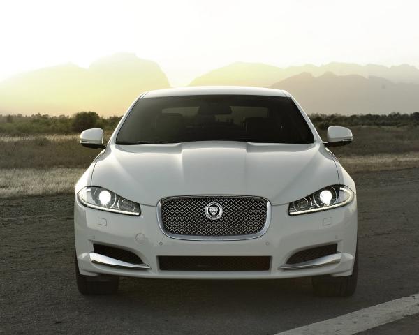 Фото Jaguar XF I Рестайлинг Седан