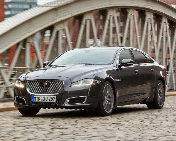 Фото Jaguar XJ IV (X351) Рестайлинг Седан LWB