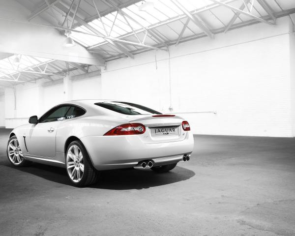 Фото Jaguar XKR II Рестайлинг 1 Купе