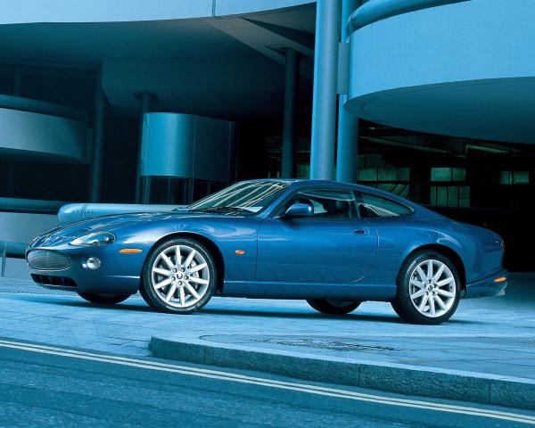 Фото Jaguar XKR I Рестайлинг Купе