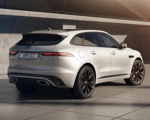 Фото Jaguar F-Pace I Рестайлинг Внедорожник 5 дв.