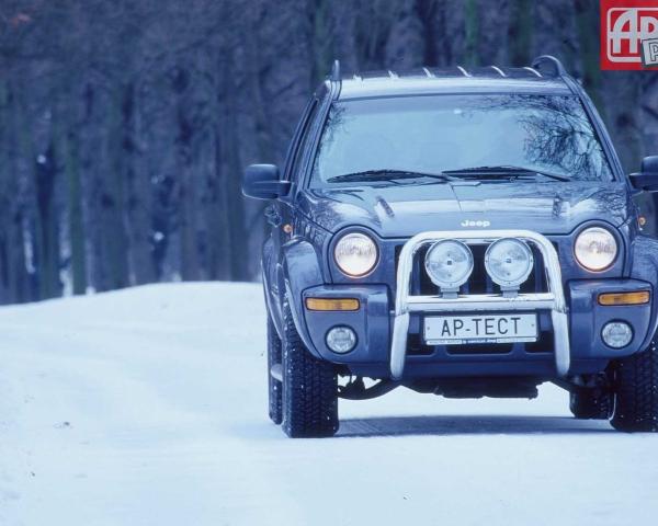 Фото Jeep Cherokee III (KJ) Внедорожник 5 дв.