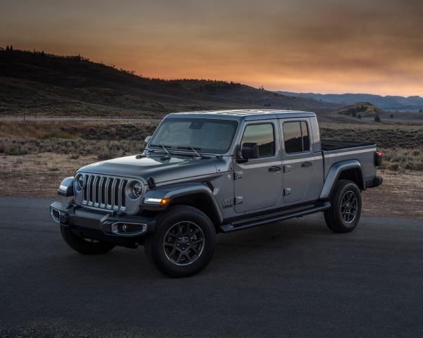 Фото Jeep Gladiator II (JT) Пикап Двойная кабина