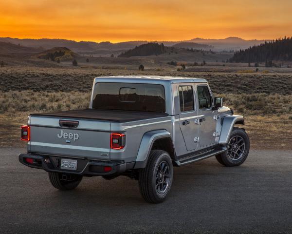 Фото Jeep Gladiator II (JT) Пикап Двойная кабина