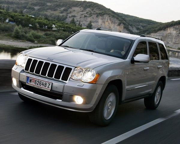 Фото Jeep Grand Cherokee III (WK) Внедорожник 5 дв.