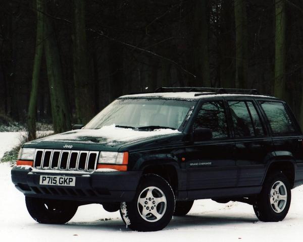 Фото Jeep Grand Cherokee I (ZJ) Рестайлинг Внедорожник 5 дв.