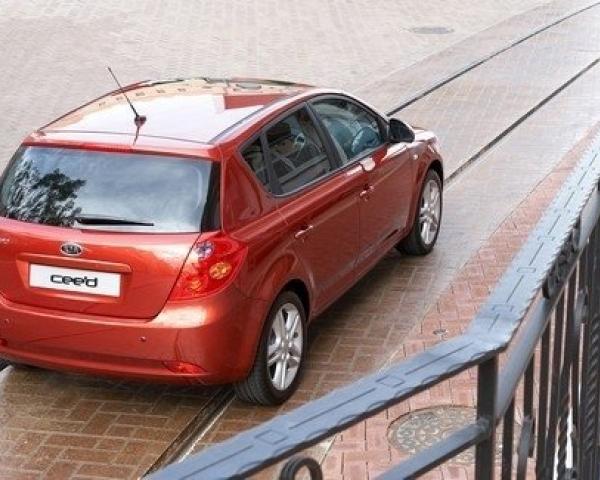 Фото Kia Ceed I Хэтчбек 5 дв.